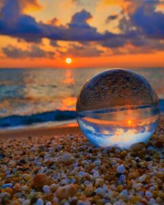 Crystal Ball Photography. 😍❤