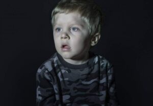 Haunting Images of Children Hypnotized by Television