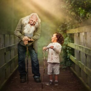 Photographer Sujata Setia Emotionally Captures Grandparents With Their Grandkids Elevated by 121clicks.com